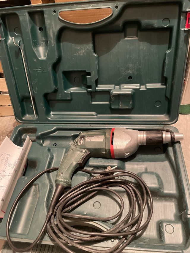 Atornillador eléctrico Metabo