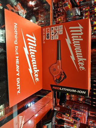 SOPLADOR COMPACTO MILWAUKEE