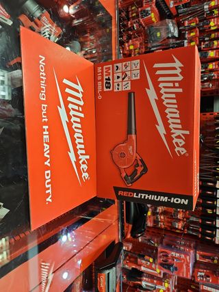SOPLADOR COMPACTO MILWAUKEE