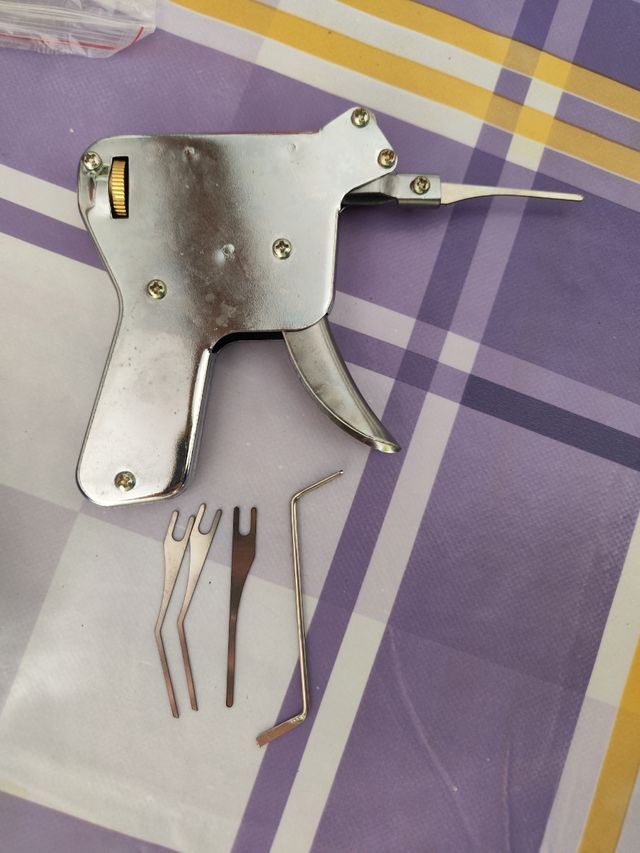 Pistola de cerrajero manual