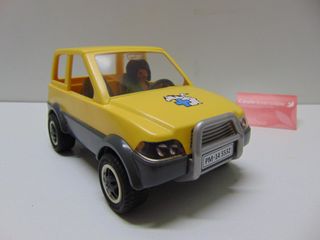 COCHE DE PLAYMOBIL CON ACCESORIOS (161465)