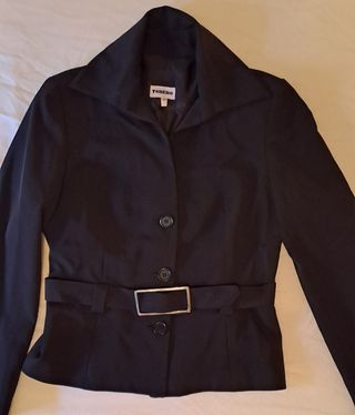 Chaqueta con dos faldas 