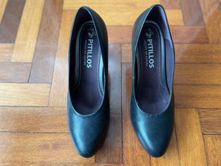 Tacones pitillos 37