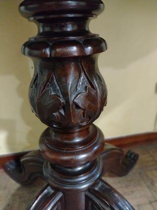 ANTIGUA MESA GALÁPAGO