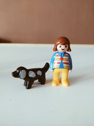 PLAYMOBIL 1 2 3.  MUJER CON PERRO