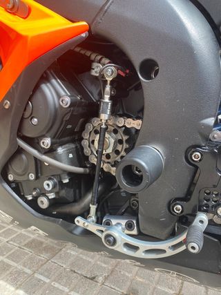 Yamaha r1