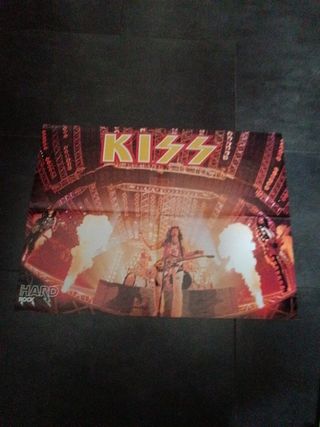 Poster kiss