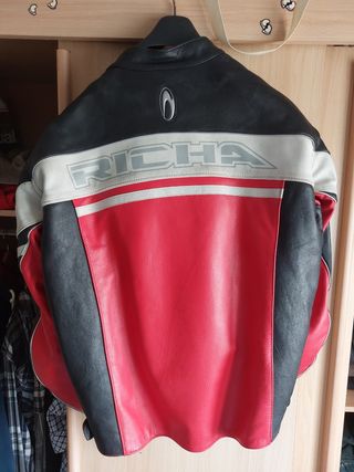 Chaqueta de cuero motera Richa