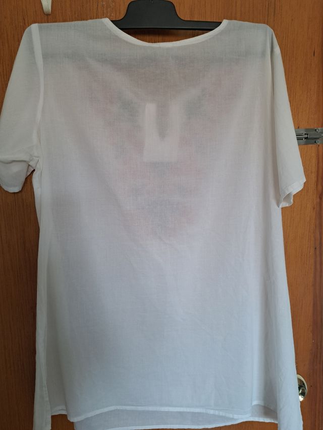 Blusa artigianale da donna