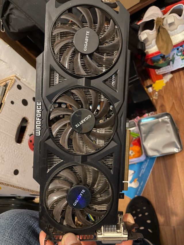 Tarjeta Grafica Gigabyte nVidia Geforce