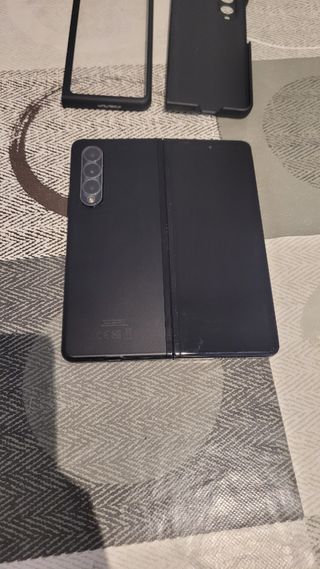 Samsung Galaxy Z Fold 3 5G in vendita