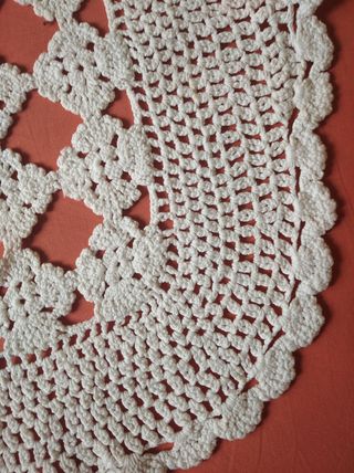 ANTIGUO TAPETE CUADRADO VINTAGE TEJIDO GANCHILLO