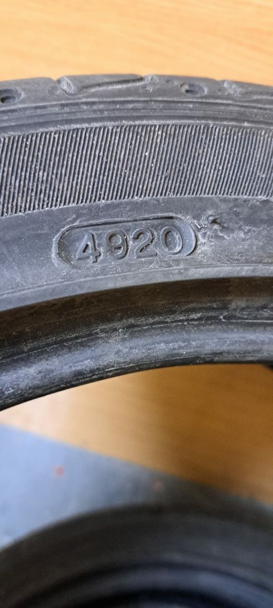 Neumaticos 235/40 R19 96v Hankook