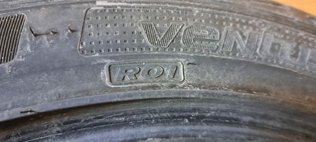 Neumaticos 235/40 R19 96v Hankook