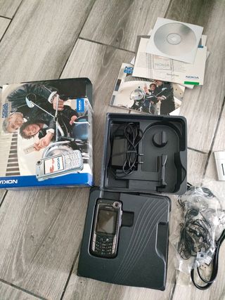 Móvil Nokia 6680 sin uso