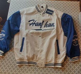 Chaqueta universitaria bomber