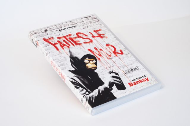 DVD Exit Through the Gift Shop de Banksy • UK/FR