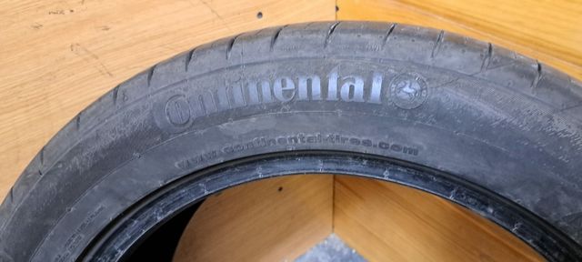 Neumatico 235/50 R18V continental