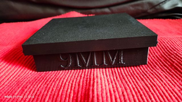 Caja vacía para 100 ud calibre 9mm