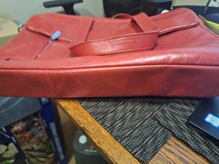 Portadocumentos y bolsa portatil PIEL mujer