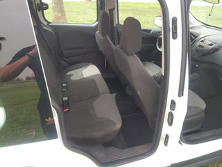 Ford Tourneo Courier 2016