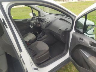 Ford Tourneo Courier 2016