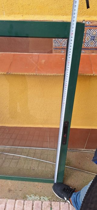 Ventanas de aluminio verde