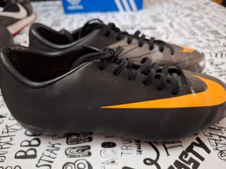 Zapatillas bambas botines futbol nike