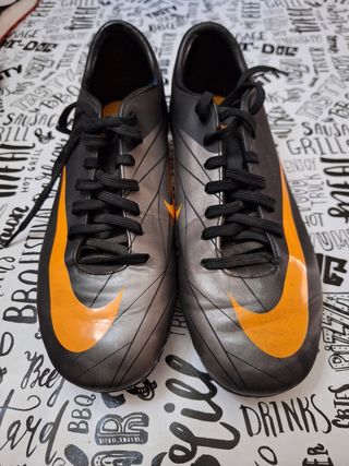 Zapatillas bambas botines futbol nike