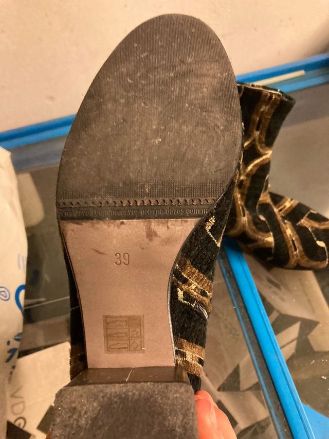 Stivaletto donna  con tacco