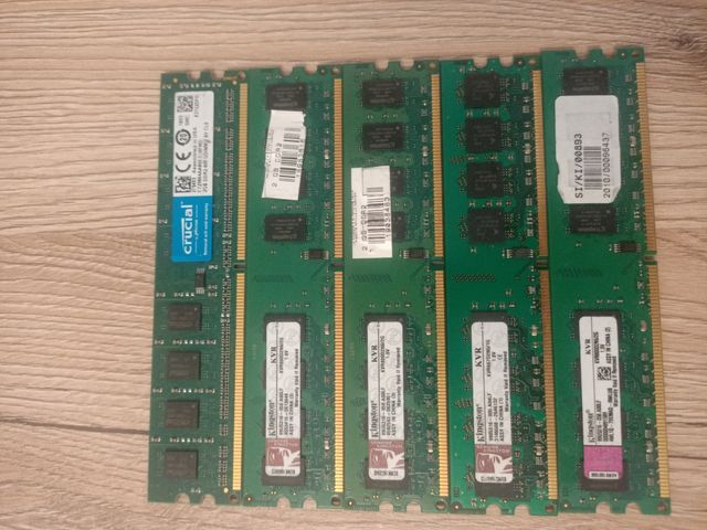 4 RAM 2GB DDR2+ 1 RAM 1GB
