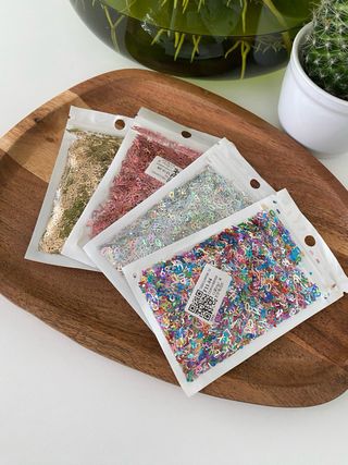 SET - 4x10gr glitter alfabeto inglese per resina