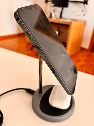 Cargador inalambrico tecnología MagSafe