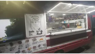 Empresa con Food-Truck, vehiculos y ruta