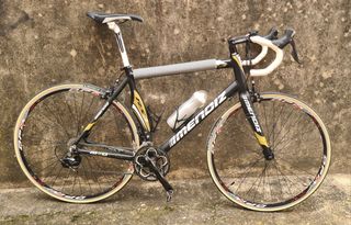 Bicicleta carretera MENDIZ RS3