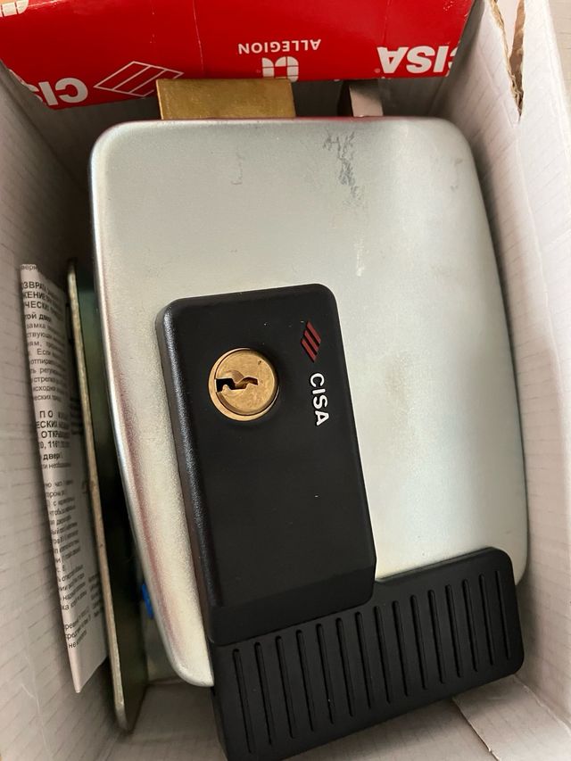 Cerradura electrica cisa