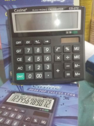 Calculadora electrónica con 12 dígitos 