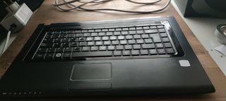 Se vende teclado portatil samsung.