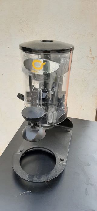Molinillo de cafe electrico