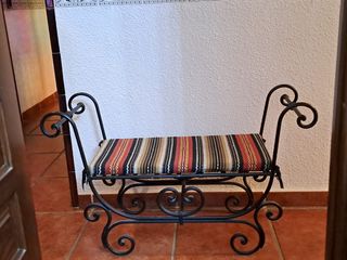 Banqueta calzadora pie de cama