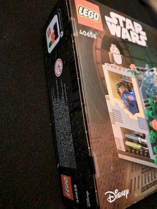 Millennium Falcon Holiday Diorama