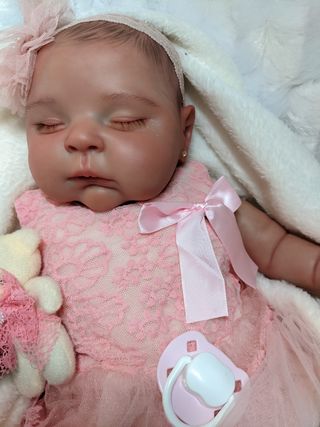 Reborn  puedes venir a verla o te la puedo enviar