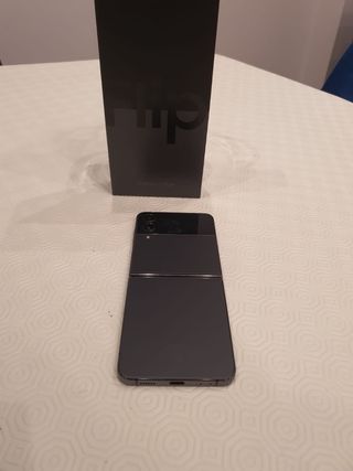 Samsung Z Flip 4 256 gb