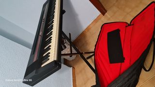 ROLAND ep-77 digital piano