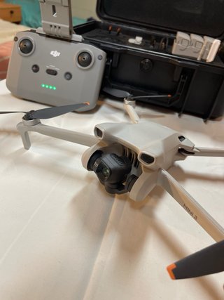 Dron DJI MINI 3 Fly More Combo