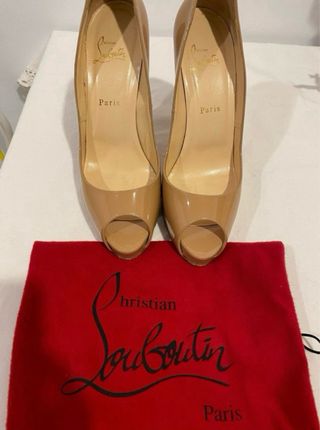 Zapatos Christian loubutin beige