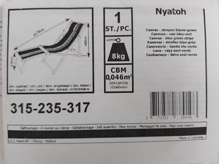 Tumbona de tela y madera con reposapies