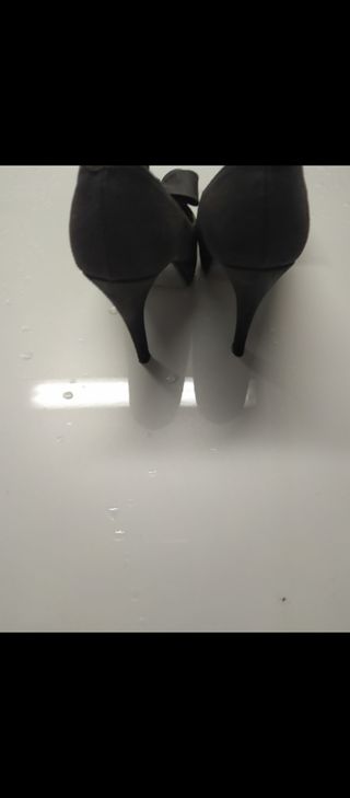 zapatos negros de tacon