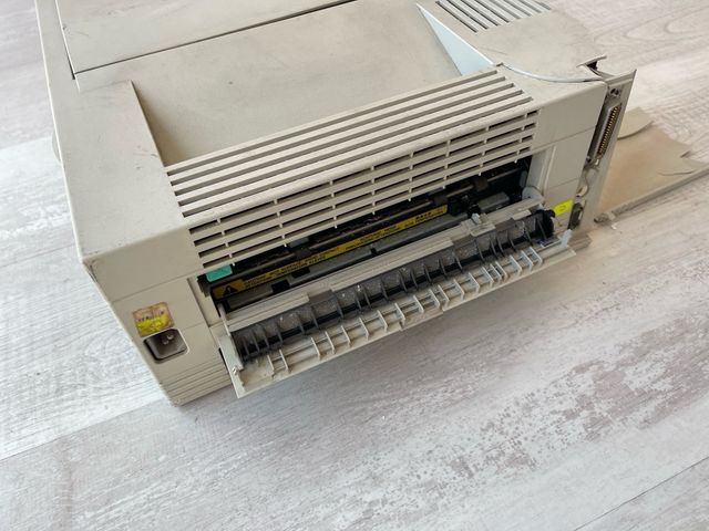 IMPRESORA HP LASER JET 4 MP