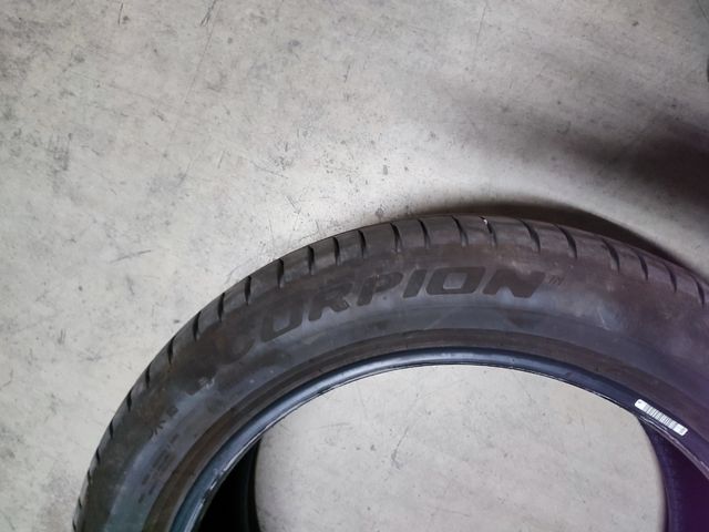 Neumático Pirelli Scorpions 255/45/19